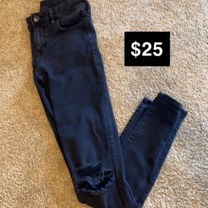 Black Skinny Jeans
